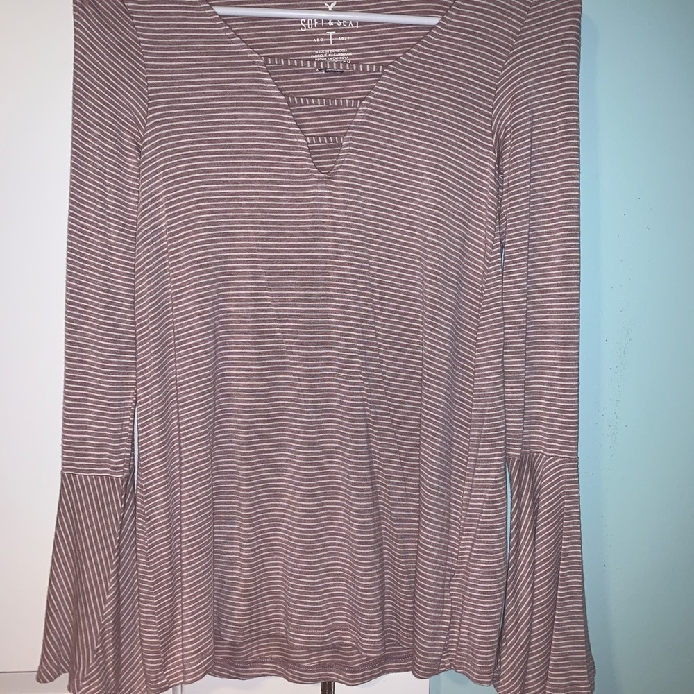 Flowy Pink American Eagle shirt